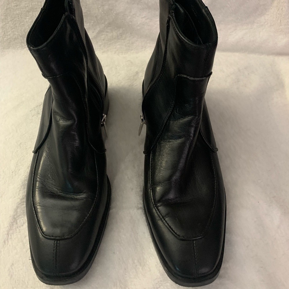 Aquatalia black ankle boots